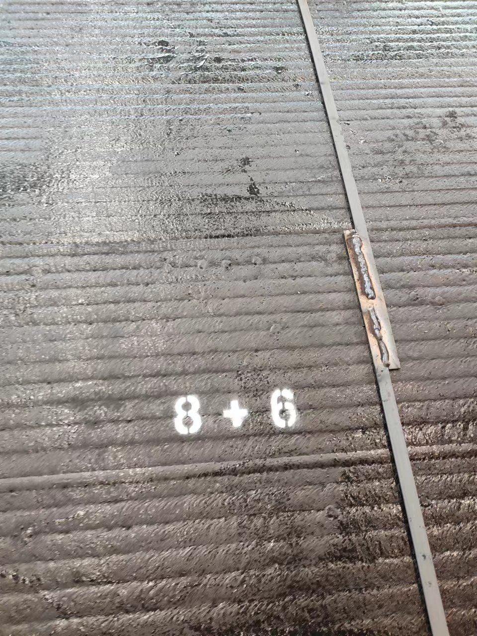 山西4+8+4耐磨板，双面焊耐磨板